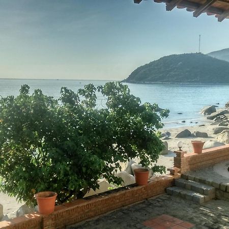 Wild Beach Boutique Resort Ninh Phuoc Esterno foto