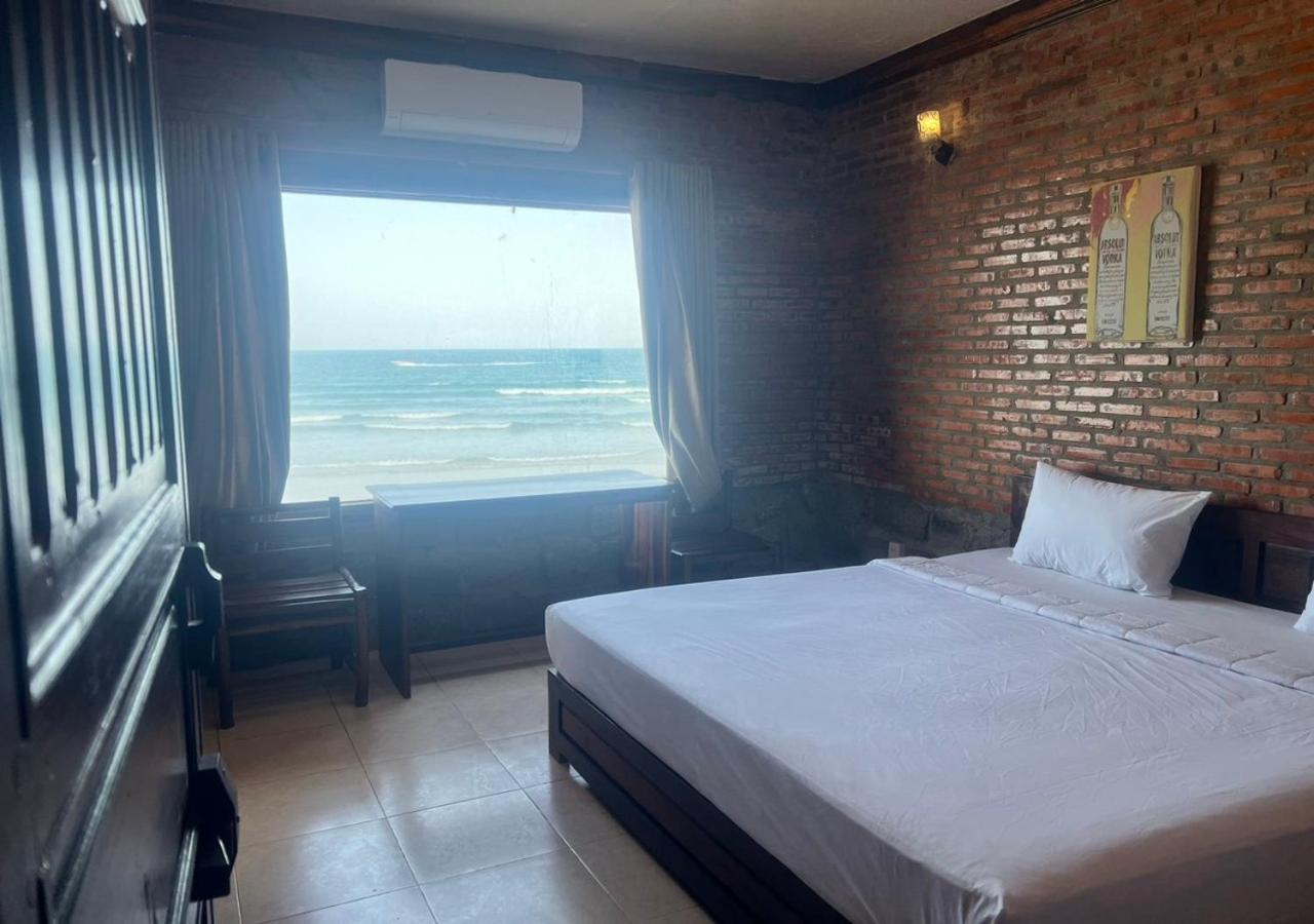 Wild Beach Boutique Resort Ninh Phuoc Esterno foto