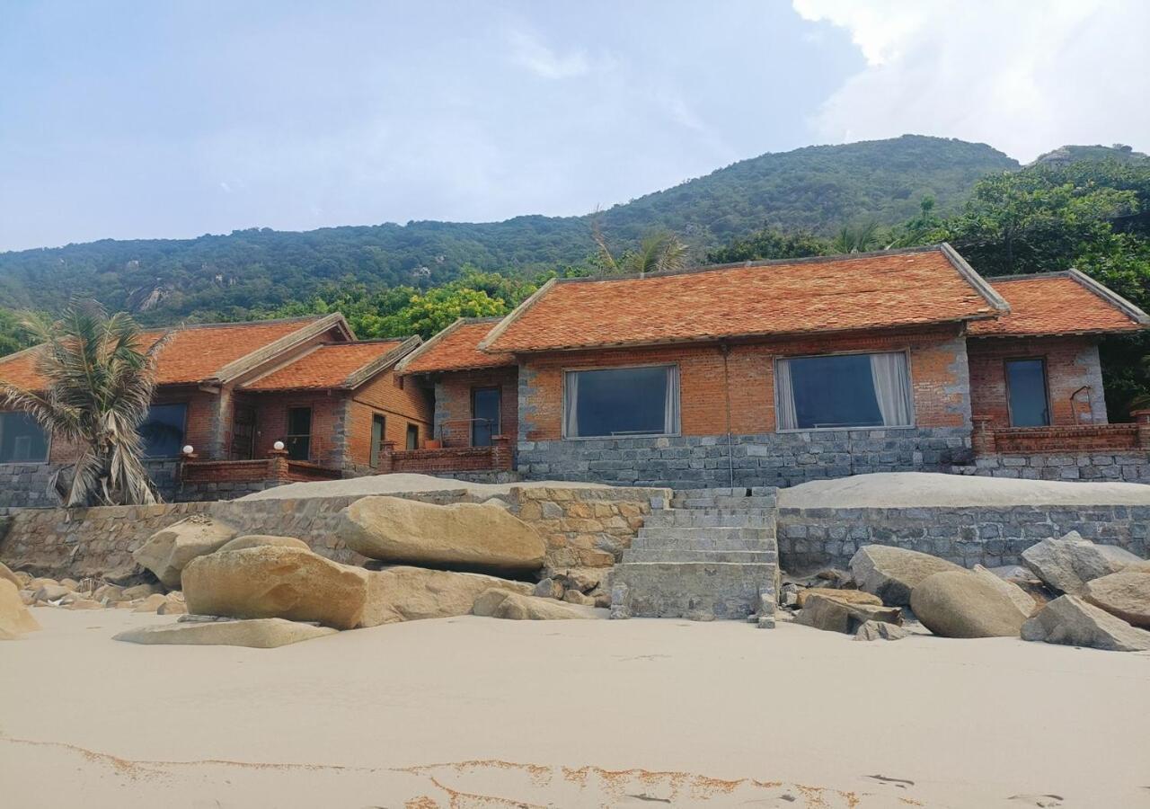 Wild Beach Boutique Resort Ninh Phuoc Esterno foto