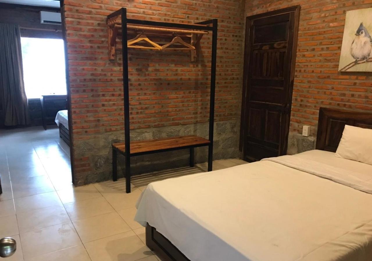 Wild Beach Boutique Resort Ninh Phuoc Esterno foto