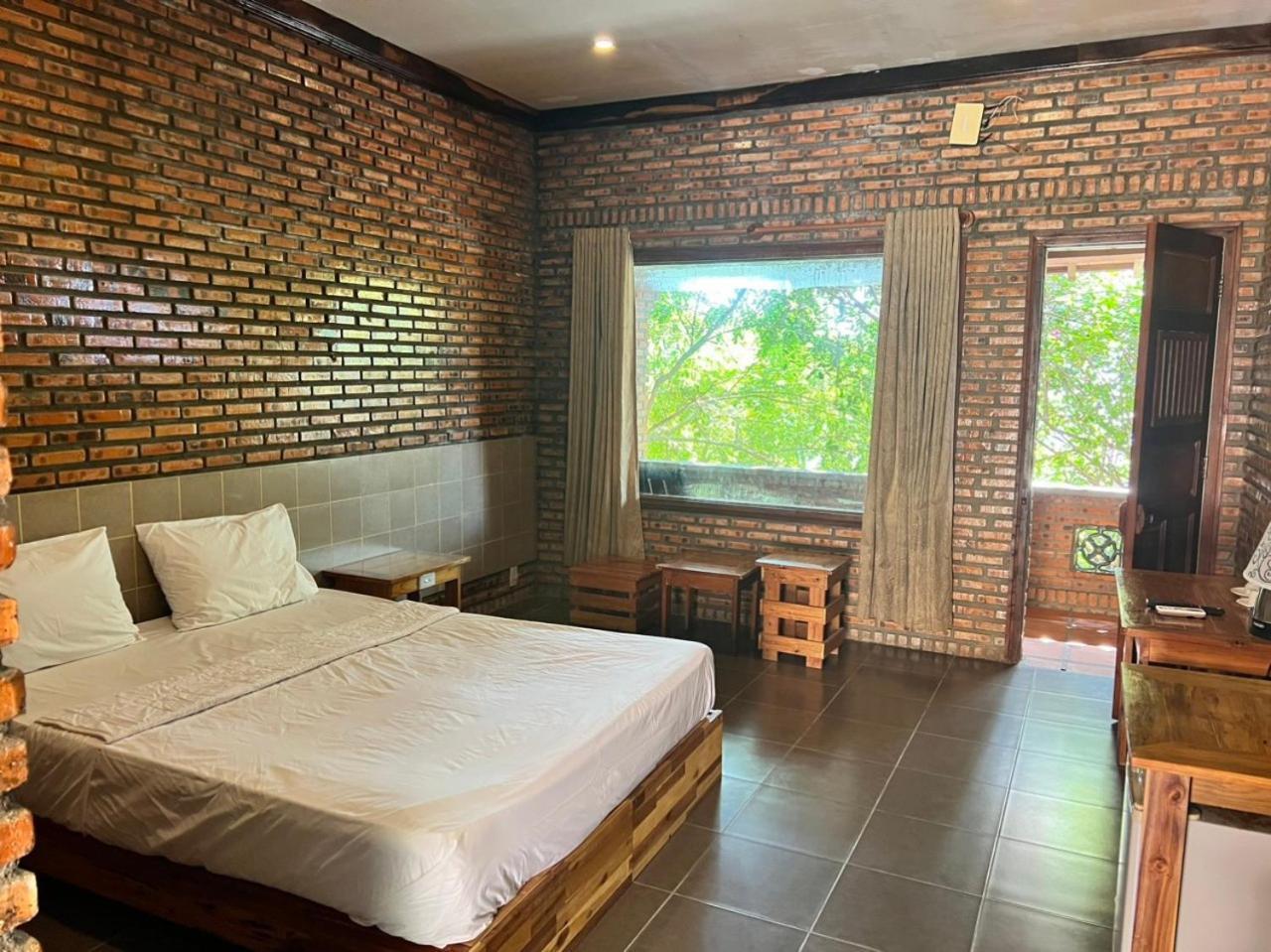 Wild Beach Boutique Resort Ninh Phuoc Esterno foto