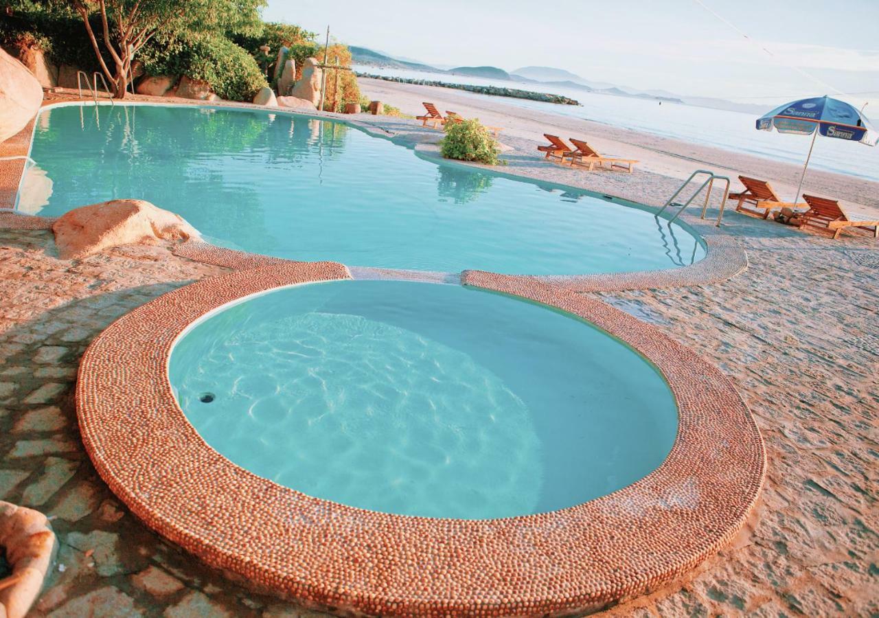 Wild Beach Boutique Resort Ninh Phuoc Esterno foto