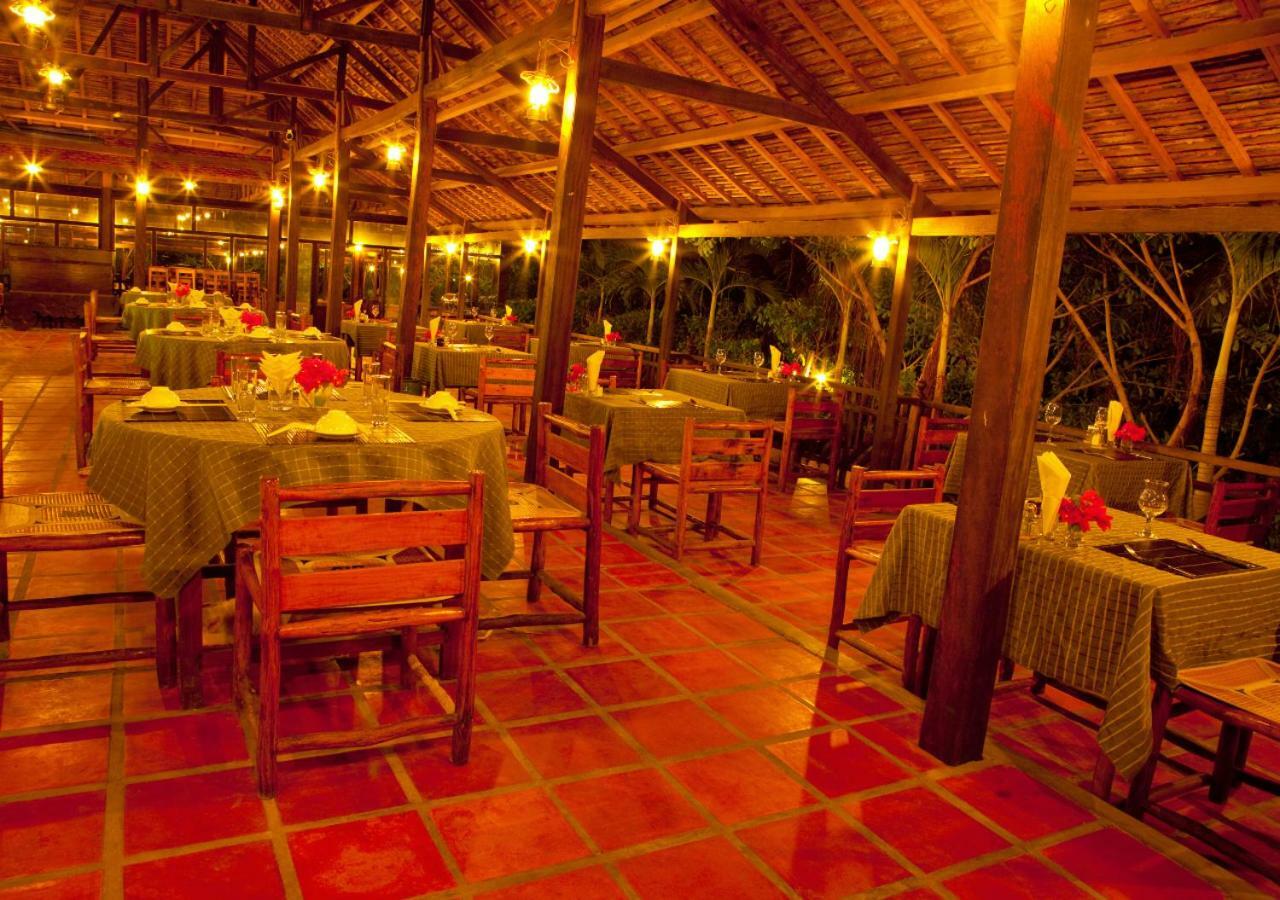 Wild Beach Boutique Resort Ninh Phuoc Esterno foto